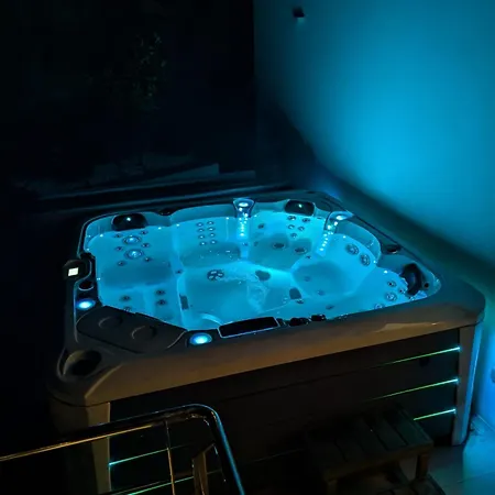 فيلة Level Mar روساس